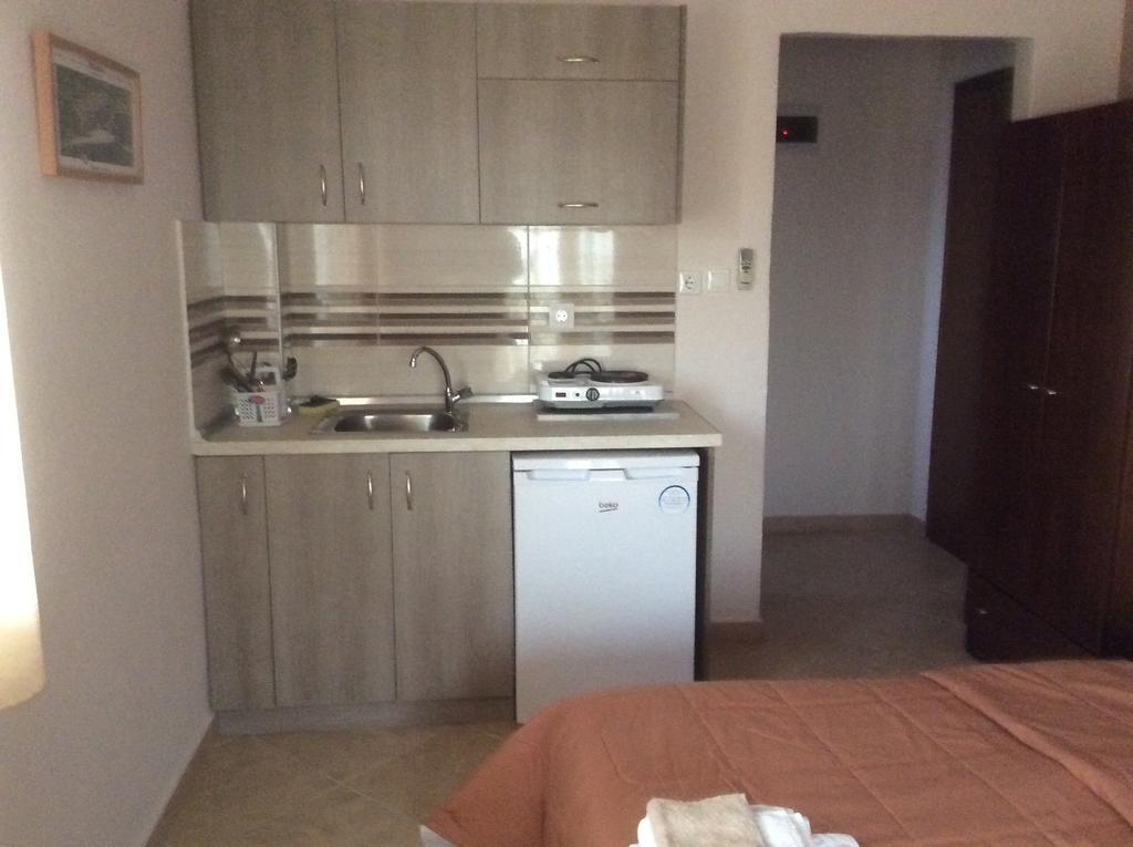Maritsa'S Rooms Stavros  Rum bild